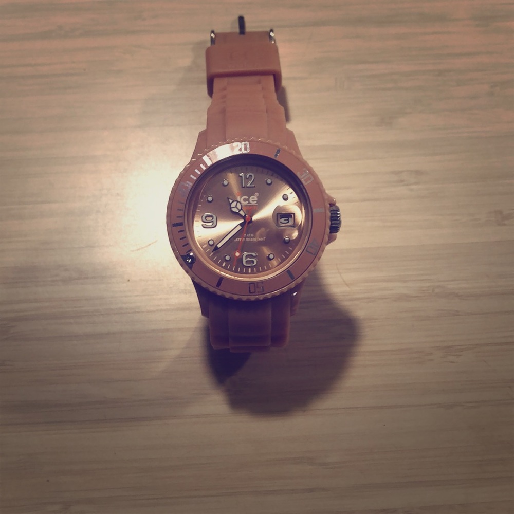 Ice Watch Salmon Pink Silicone